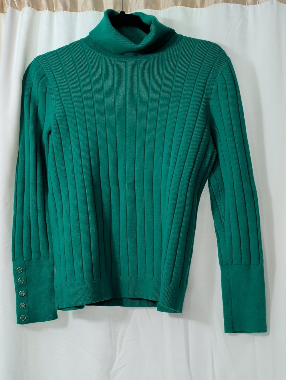 Talbots Medium Petite Bright Kelly Green Turtleneck Sweater